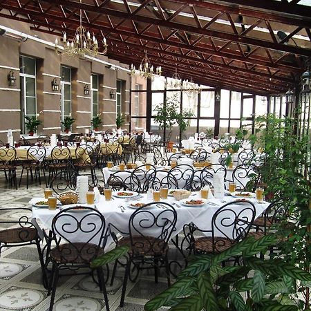 Conference Hall Irpin' Hotel Bagian luar foto