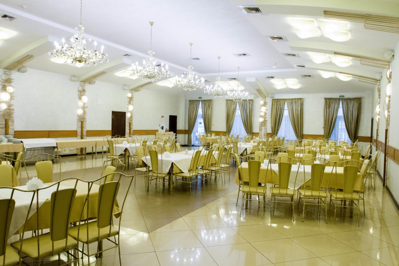 Conference Hall Irpin' Hotel Bagian luar foto